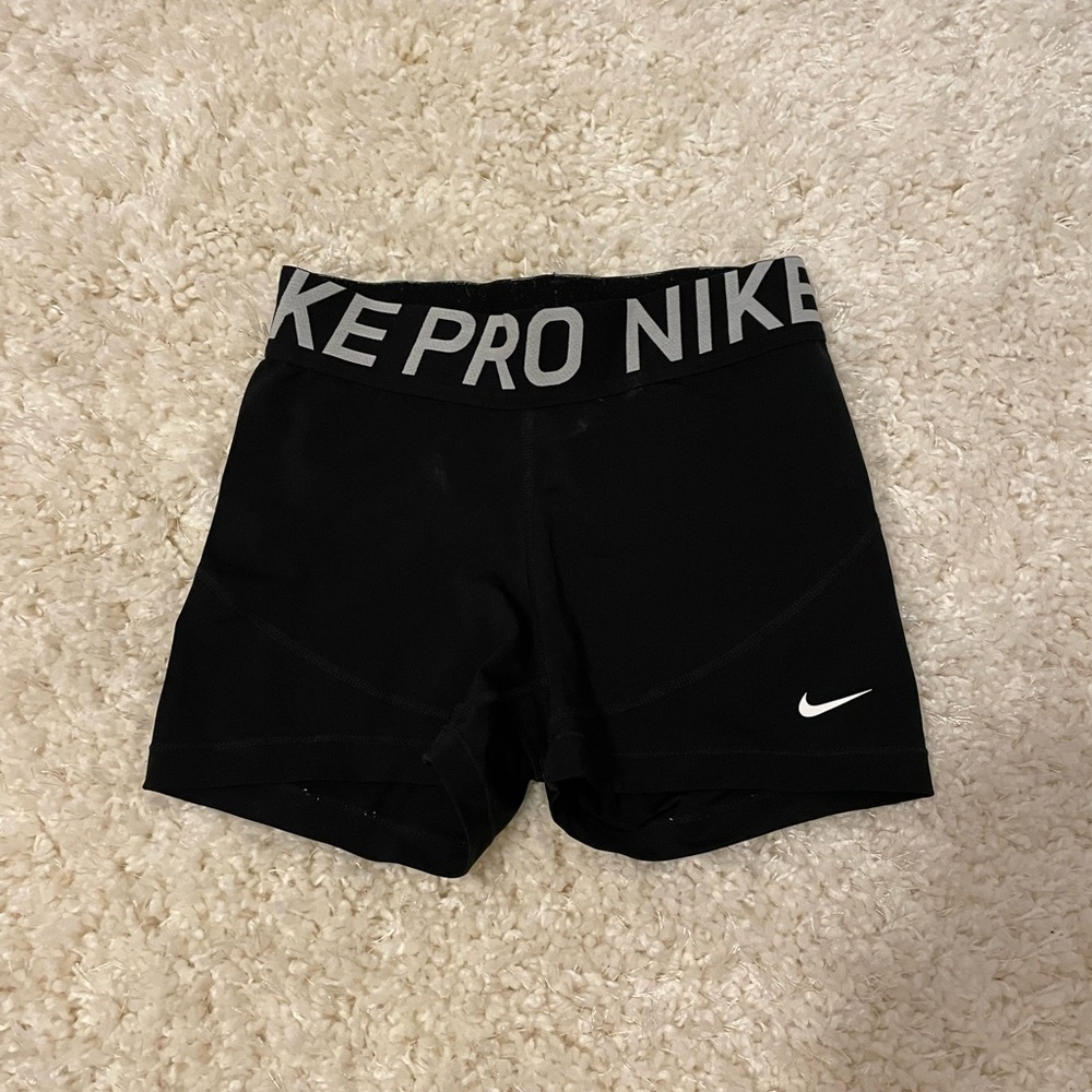 black nike pros